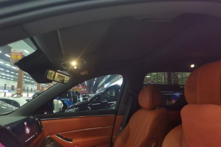 Used Hima AITO M8 2025 Model, Pure Electric Max+ Five-Seat All-Wheel-Drive Version
