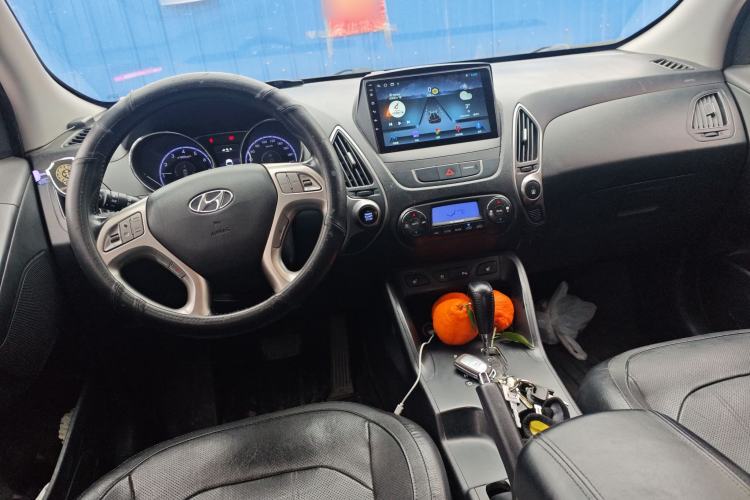Used Hyundai ix35 2013 2.0L Automatic Two-Wheel Drive Leading GLX China V Emission Standard
