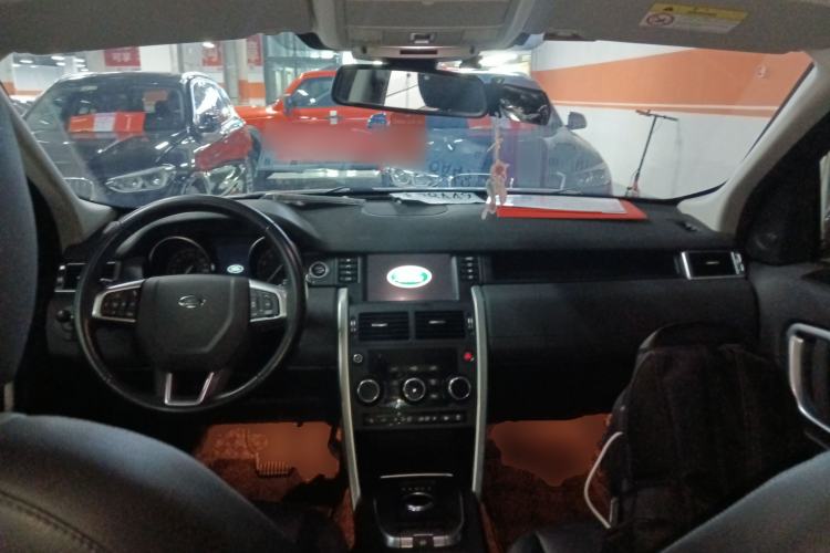 Used Land Rover Discovery Sport 2019 240 PS SE Version China VI Standard