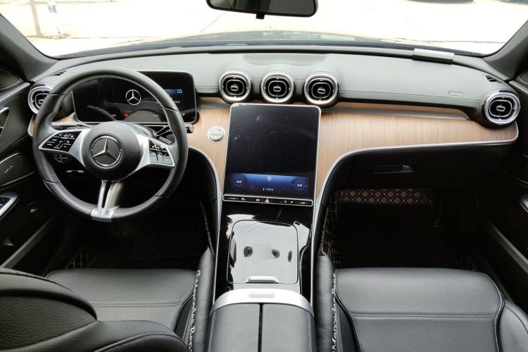 Used Mercedes-Benz C-Class 2022 Facelift C 260 L