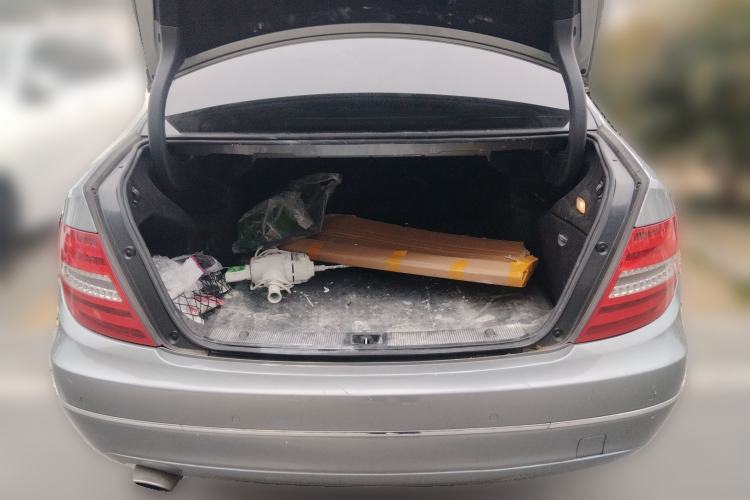 Used Mercedes-Benz C-Class 2013 C 260 CGI Fashion Model Trunk