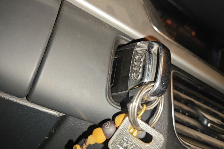 Used Audi A4L 2015 35 TFSI Automatic Standard Model Interior 1