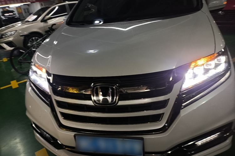Used Honda Elysion 2019 2.0L Hybrid Luxury Edition Front