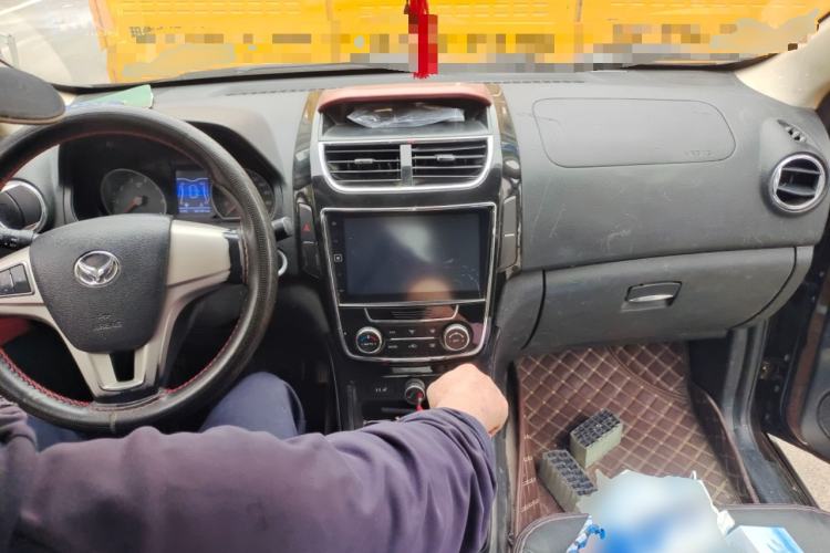 Used HYOSOW H2 2015 1.5L AMT Prestige Version BJ415C
