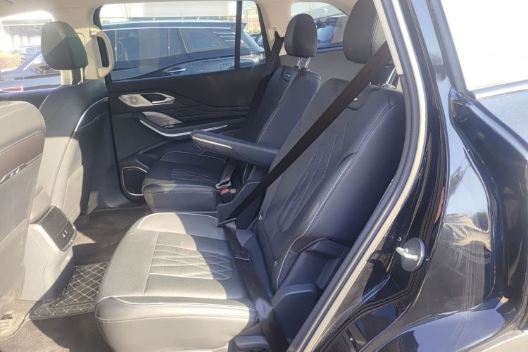 Used Hongqi HS7 PHEV 2024 2.0T PHEV Four-Wheel Drive Flagship Edition 6 Seats Left Rear Seat