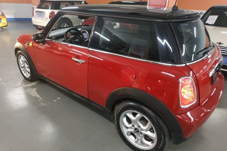 Used MINI MINI 2011 1.6L COOPER Fun
