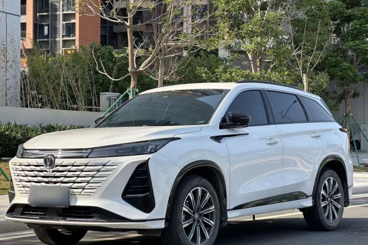 Used Changan CS75 PLUS 2024 3rd Generation Champion Edition 1.5T Intelligent Drive Dynamic Model