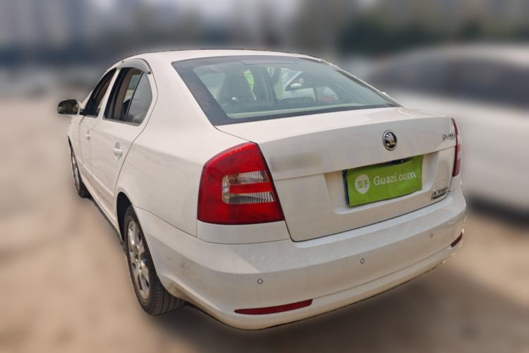 Used Skoda Octavia 2015 Classic Model 1.6L Manual Yijie Edition

