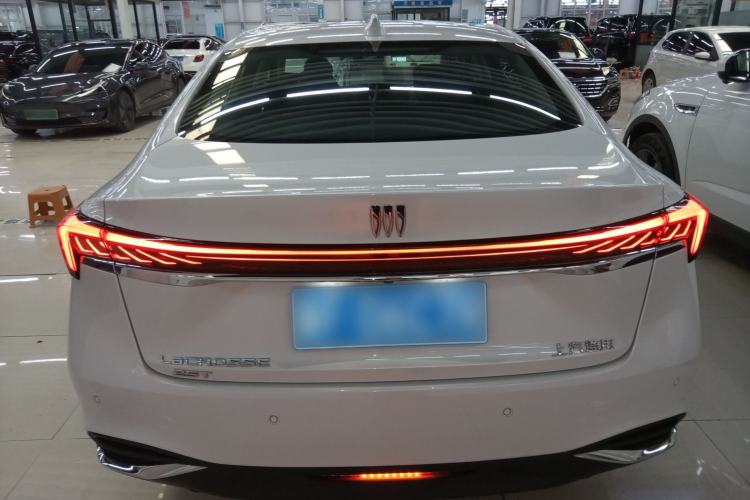 Used Buick LaCrosse 2023 Restyled 25T Cross-Country Edition
