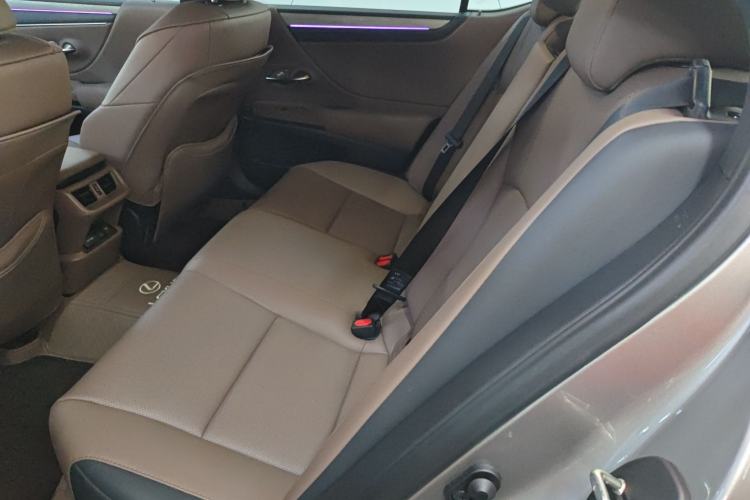 Used Lexus ES 2025 200 Premium Edition