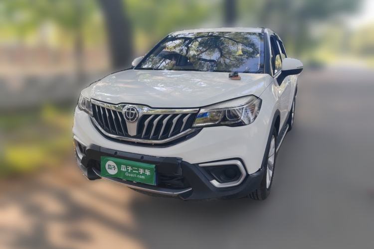 Used Brilliance V3 2017 1.5L Manual Base Version Guazi used car, China used car export, Used car for sale, Used  cars, Cheapest cars for sale