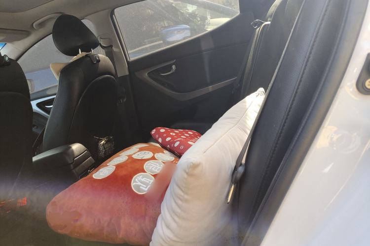 Used Hyundai Elantra (5th Generation / Langdong) 2015 1.6L Automatic Luxury Model Left Rear Seat