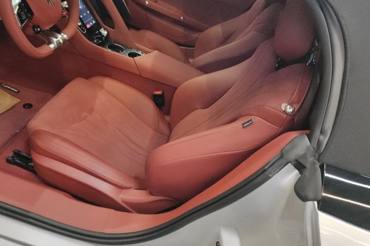 Used MG Cyberster 2024 520 km Legendary All-Wheel-Drive Version