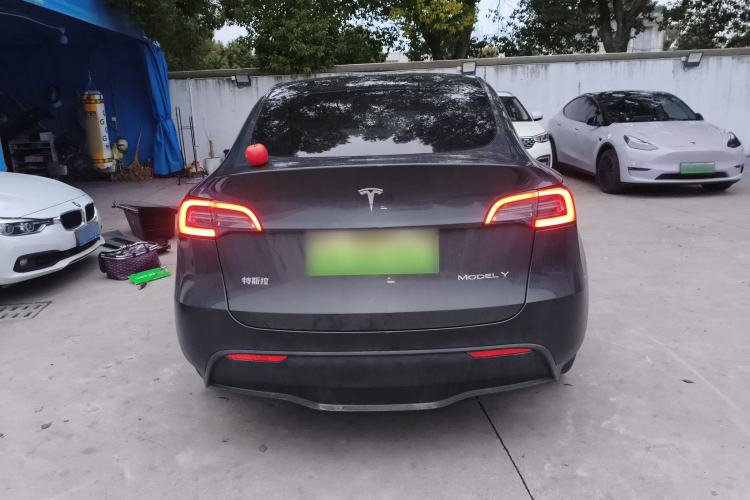 Used Tesla Model Y 2024 Rear-Wheel-Drive Version
