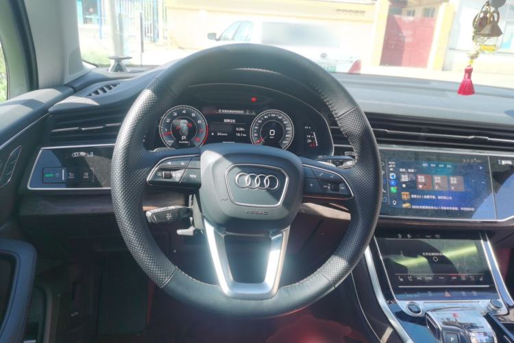 Used Audi Q7 2023 55 TFSI quattro S line Sport Edition
