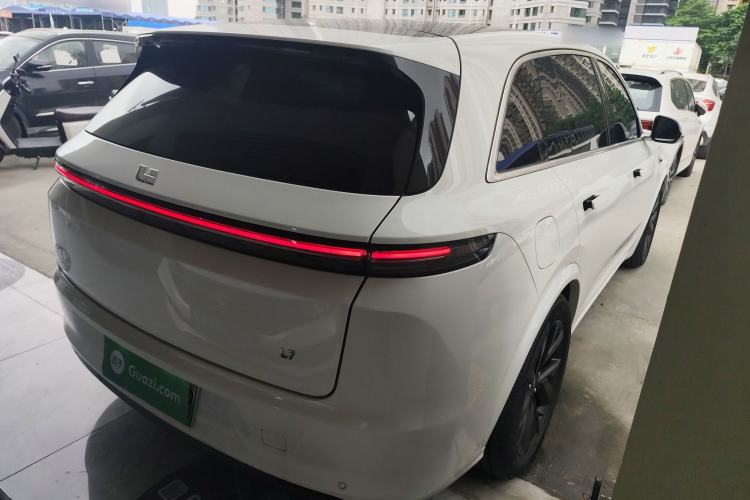 Used Li Auto L7 2023 Pro Model Rear Right 45 Deg