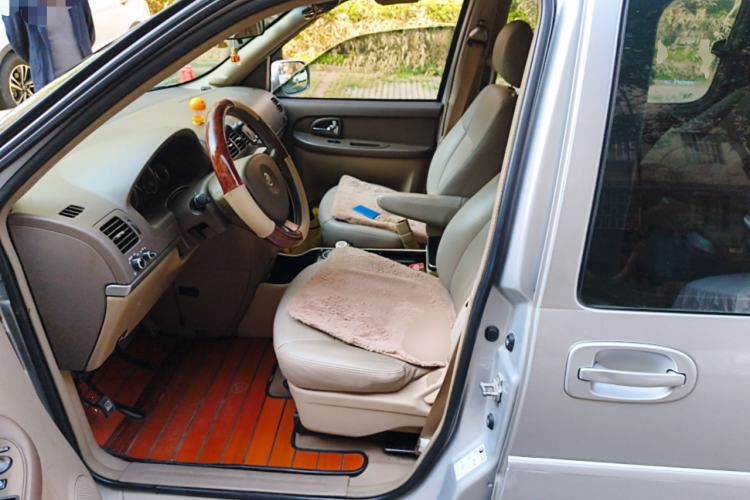 Used Buick GL8 2014 2.4L Classic Edition
