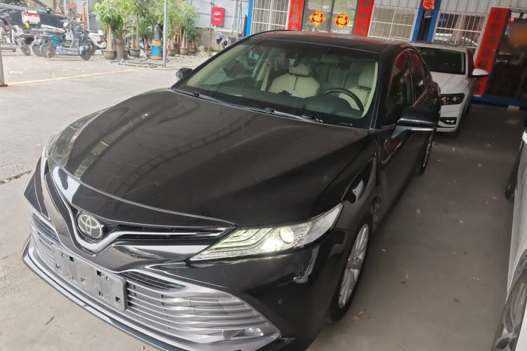 Used Toyota Camry 2019 2.0G Luxury Edition China VI Standard