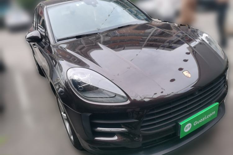 Used Porsche Macan 2018 Macan 2.0T Front Right 45 Deg
