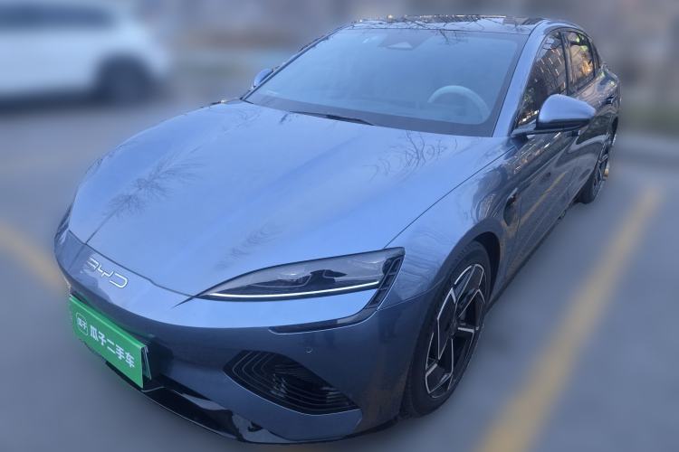 Used BYD Seal 2022 700 km Long-Range Rear-Wheel-Drive Version