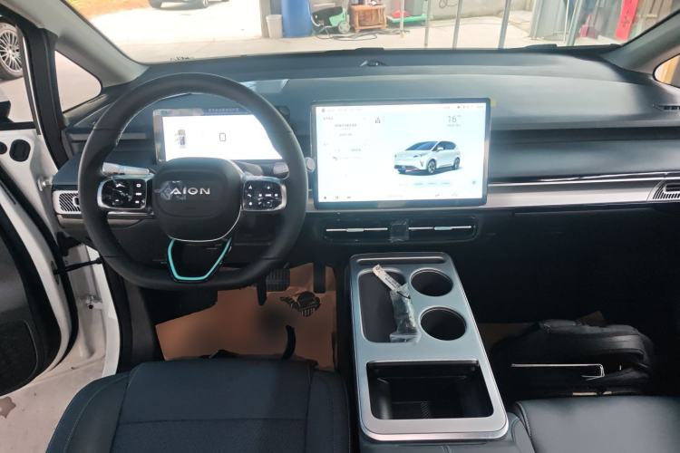 Used AION Y 2024 Younger Star Edition