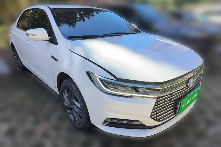 Used BYD Qin New Energy 2019 High-Range Deluxe Model
