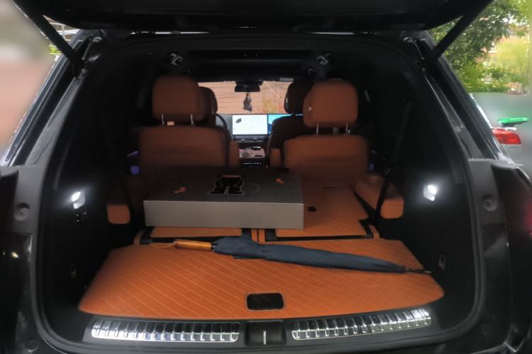 Used Li Auto L8 2023 Pro Model