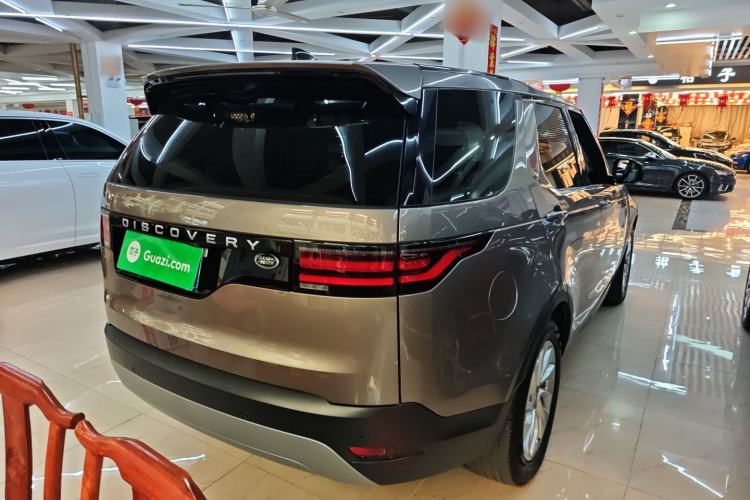 Used Land Rover Discovery 2023 300PS S