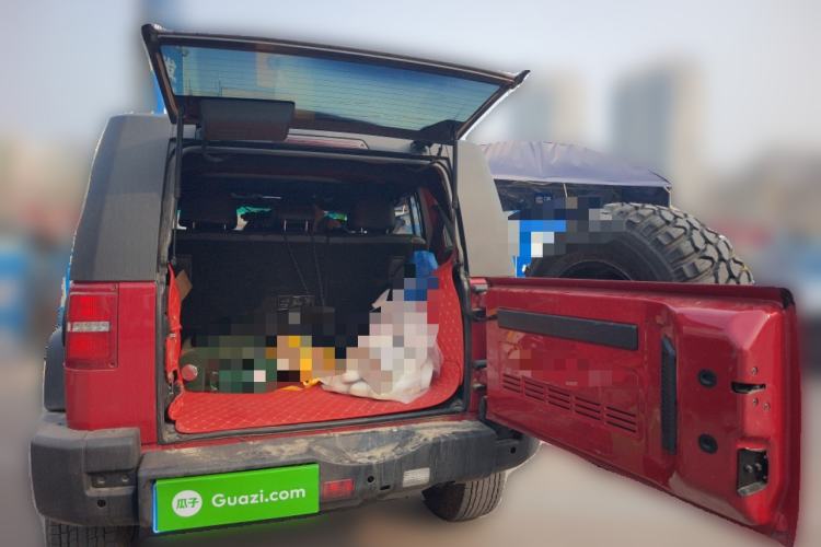 Used BAIC Off-Road BJ40 2017 40L 2.3T Automatic All-Wheel Drive Ring of the Tower Champion Edition