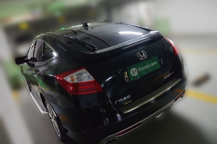 Used Honda Crosstour 2014 2.4L Luxury Edition
