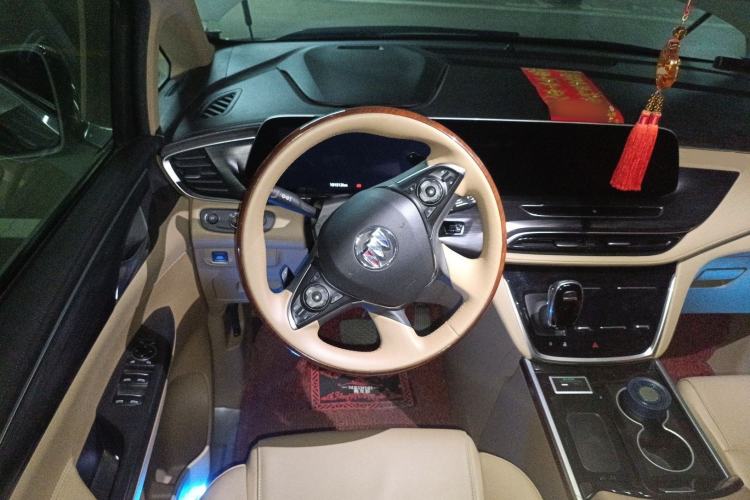 Used Buick GL8 2021 ES Land Cruiser 653T Luxury Edition