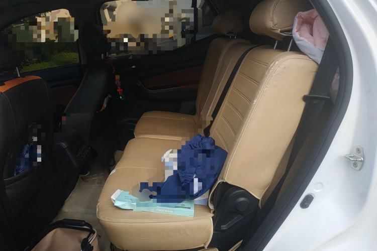 Used CHANGAN OSHAN CX70 2016 1.6L Manual Luxury Model