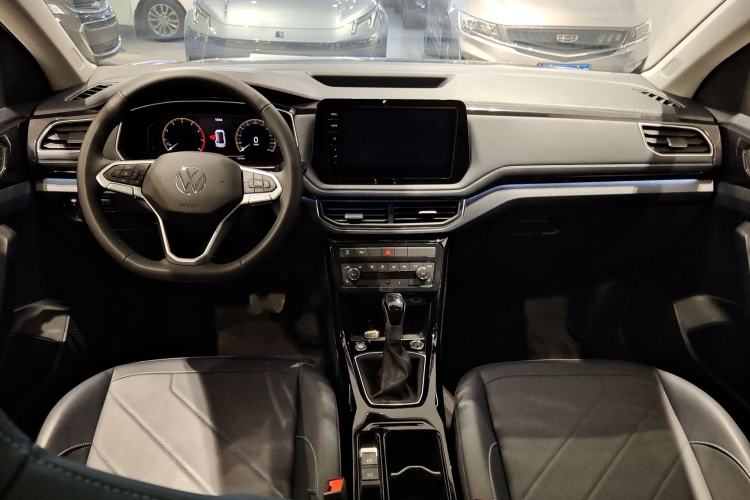 Used Volkswagen Tharu 2025 NewRui 300TSI Prestige Edition
