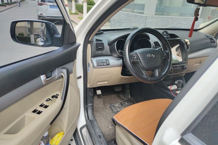 Used Kia Sorento 2013 2.2T 5-Seater Diesel Luxury Edition Driver Seat