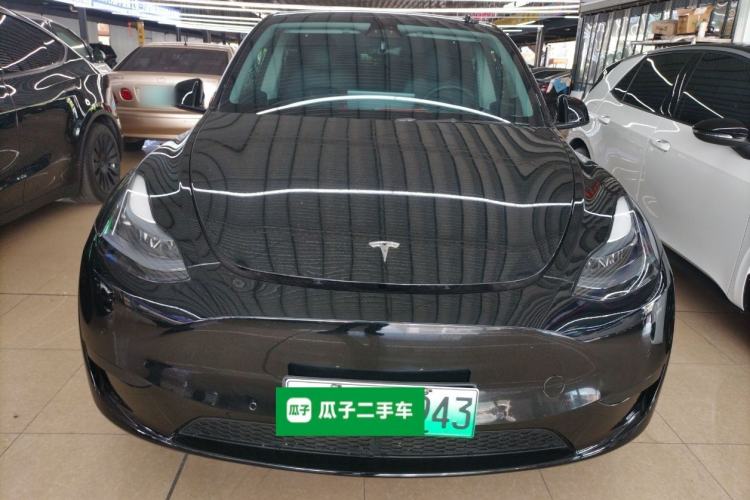 Used Tesla Model Y 2023 Rear-Wheel-Drive Version
