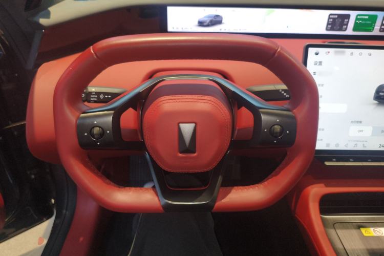 Used Avatr 12 2025 Year Updated Ultra Extended-Range Version Steering Wheel