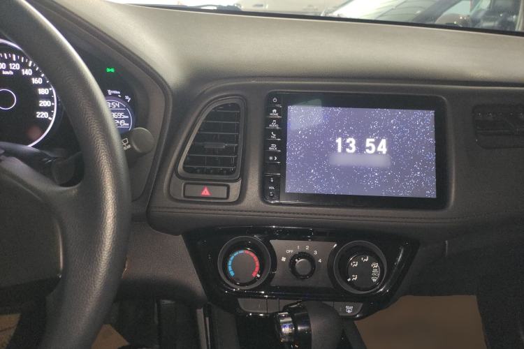 Used Honda Vezel 2020 1.5L CVT Pioneer Edition
