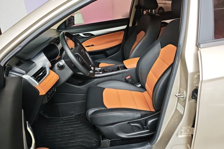 Used Geely Auto Vision S1 2018 1.4T CVT FENGXING Model Left Front Seat