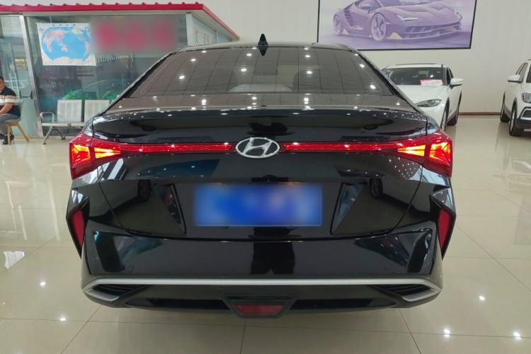 Used Hyundai Verna (new generation) 2020 1.4L Manual GLS Cool Edition Exterior 4