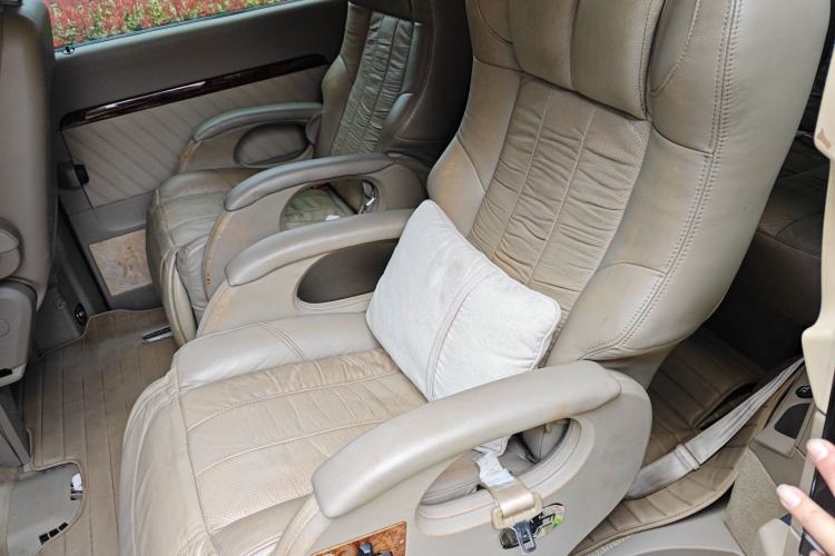 Used Mercedes-Benz Viano 2011 2.5L Luxury Edition Left Rear Seat