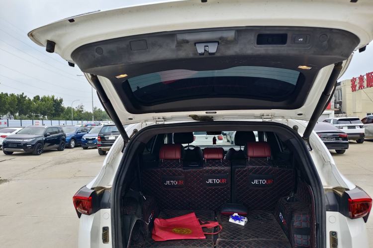 Used JETOUR X70 PLUS 2021 1.6T DCT Pro 7-seater