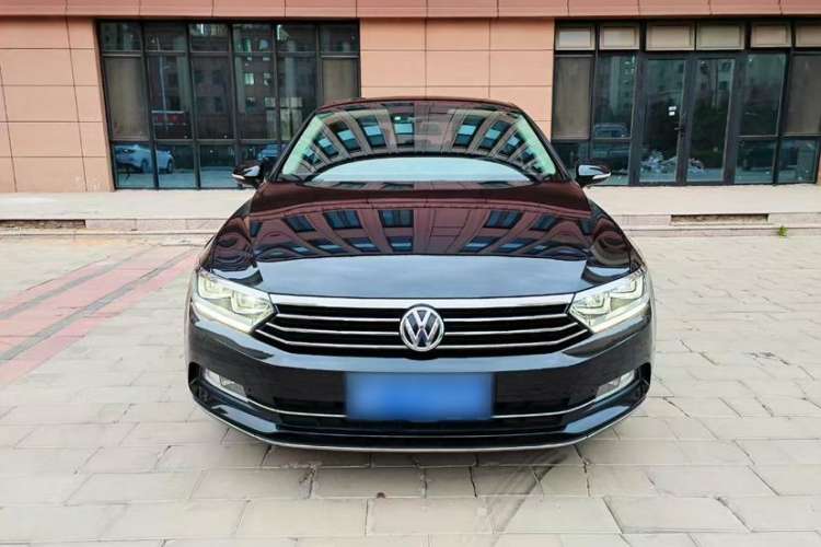 Used Volkswagen Magotan 2019 330TSI DSG Leading Edition China V Standard