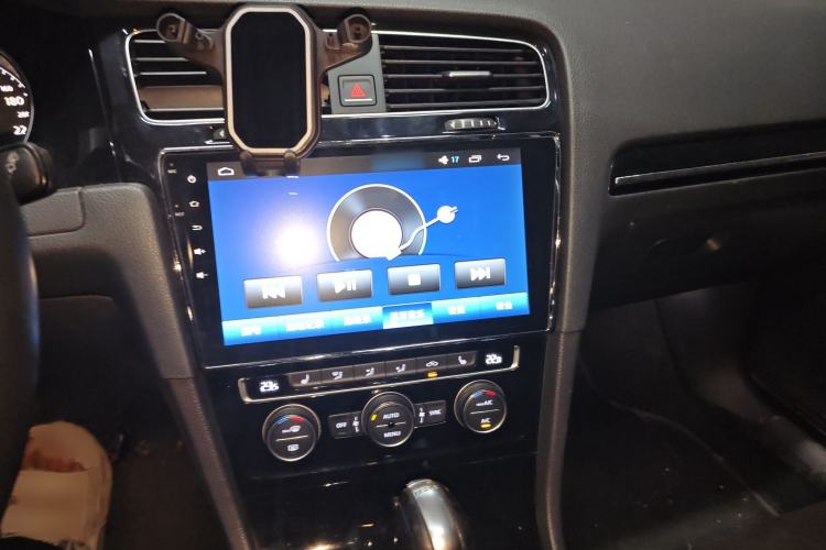 Used Volkswagen Golf 2014 1.4TSI Automatic Flagship Model
