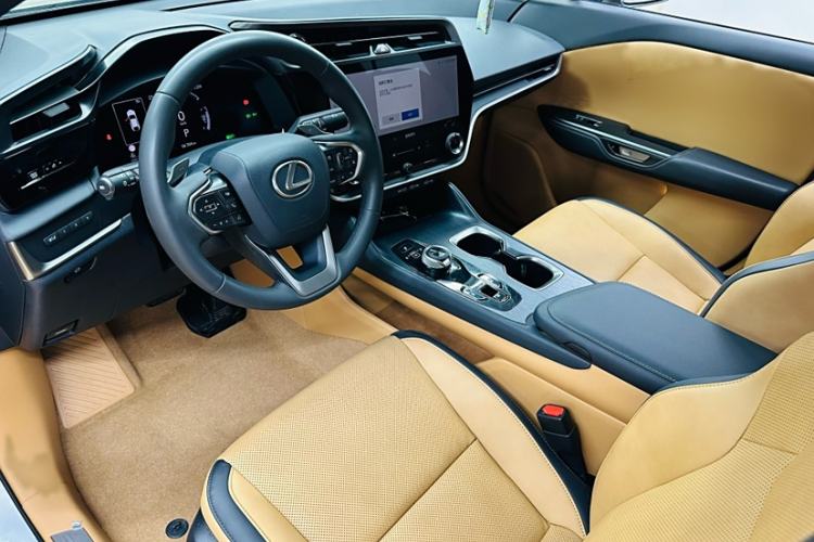 Used Lexus RZ 2023 450e All-Wheel Drive Luxury Edition
