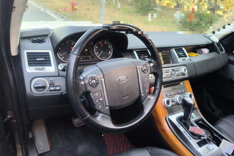 Used Land Rover Range Sport 2012 5.0 NA V8 HSE Steering Wheel