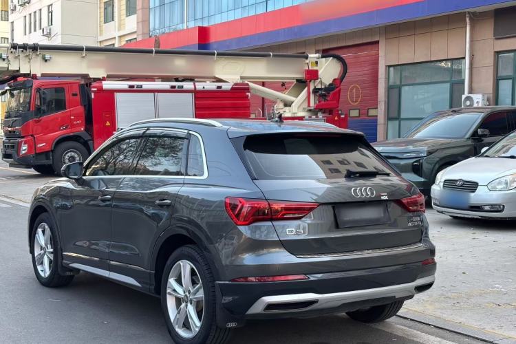 Used Audi Q3 2019 40 TFSI Fashionable and Elegant Model