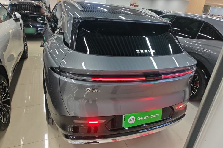 Used Zeekr 7X 2025 100kWh Long-Range All-Wheel Drive Intelligent Driving Version
