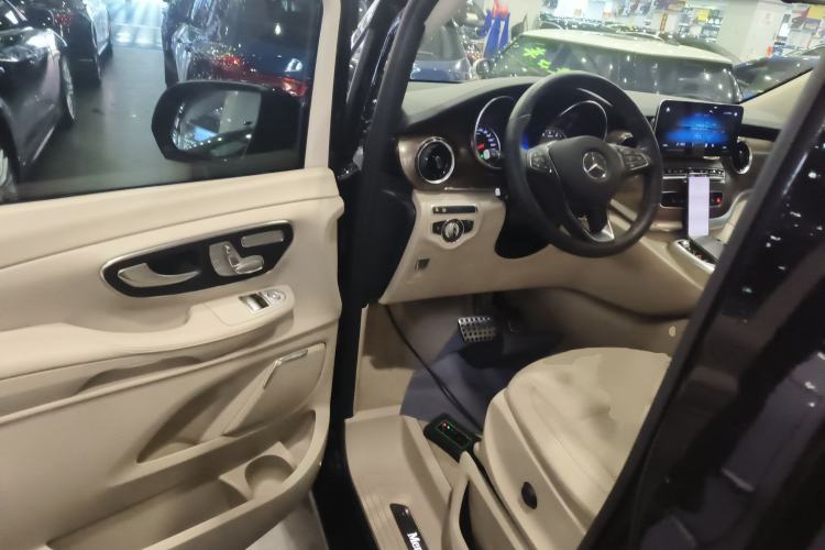 Used Mercedes-Benz V-Class 2021 V 260 L Long Wheelbase Prestige Edition
