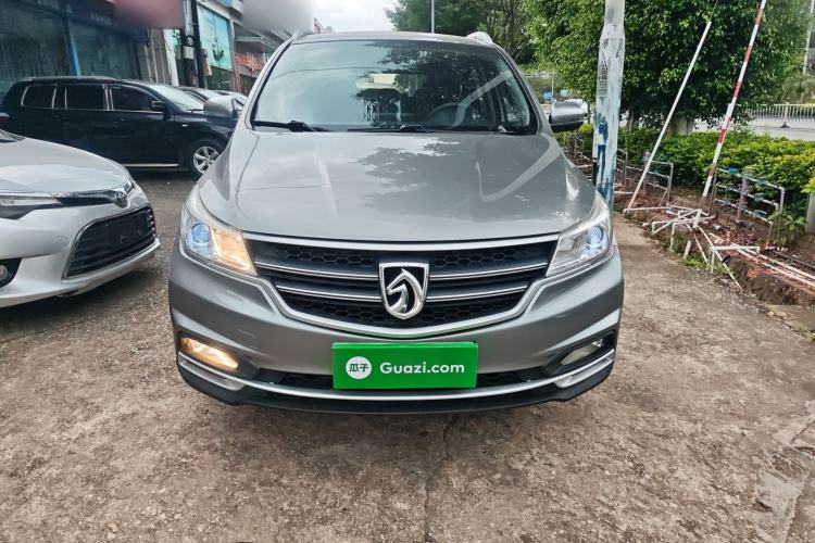 Used Baojun 730 2021 1.5L Manual Fashion Version 7 Seats
