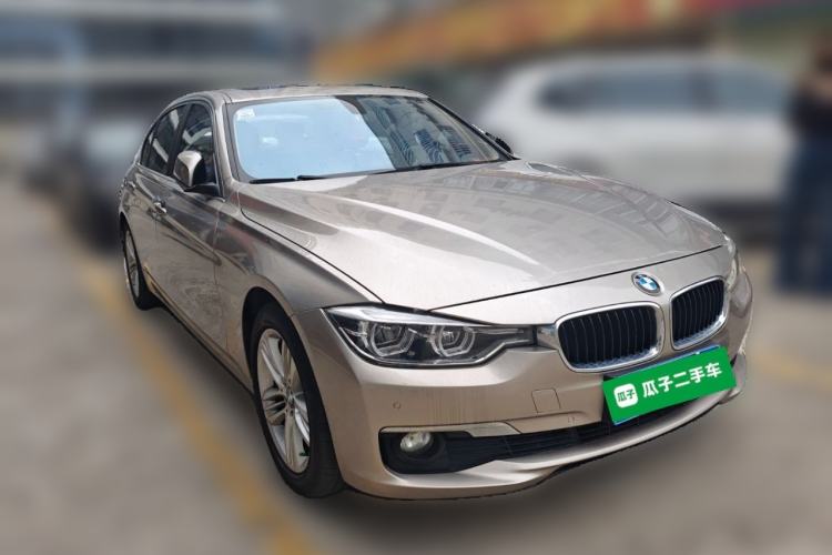 Used BMW 3 Series 2016 320Li Fashion Model Front Right 45 Deg